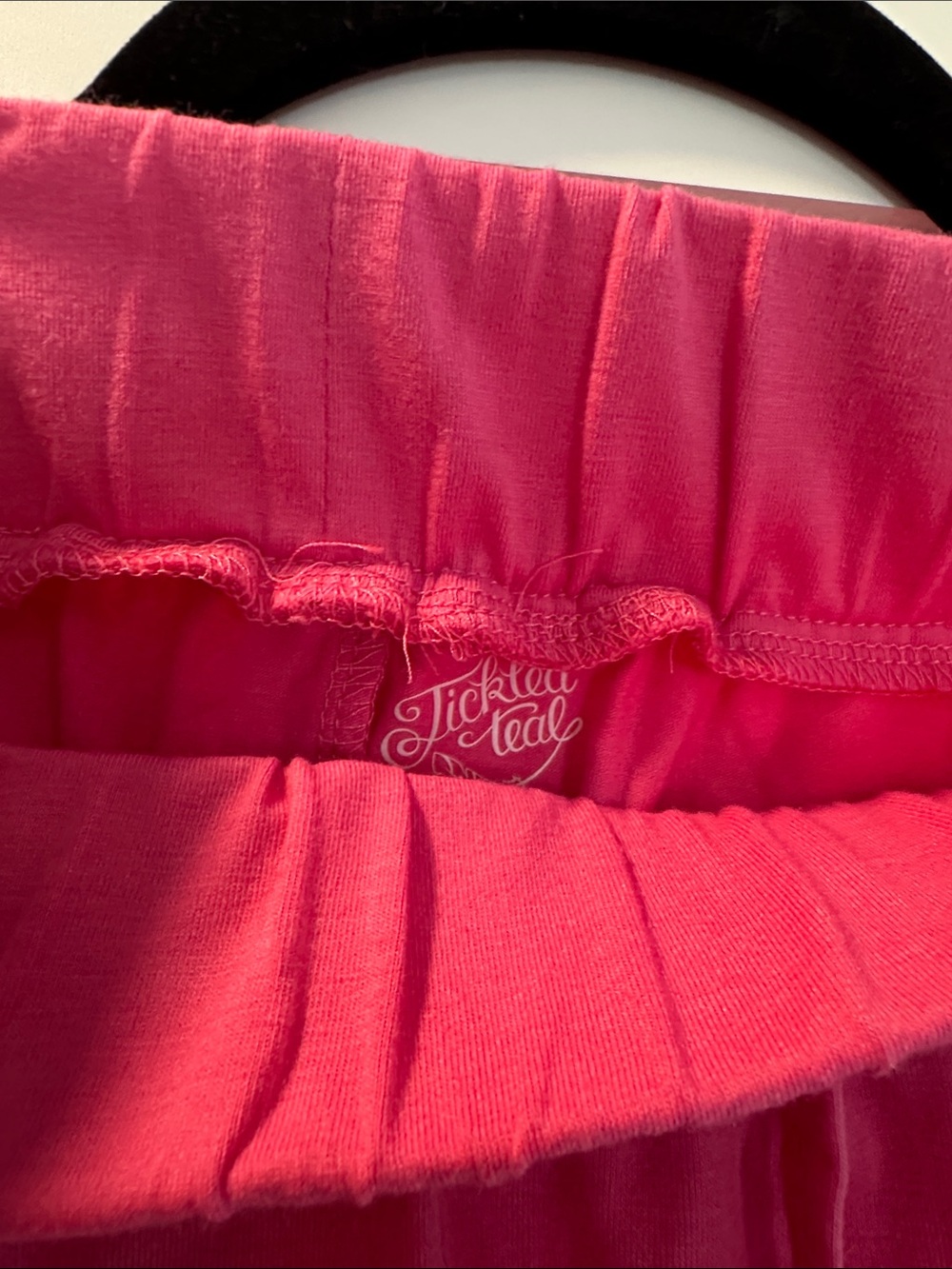 Tickled Teal Girls' Bright Pink Elastic Waist Leggings